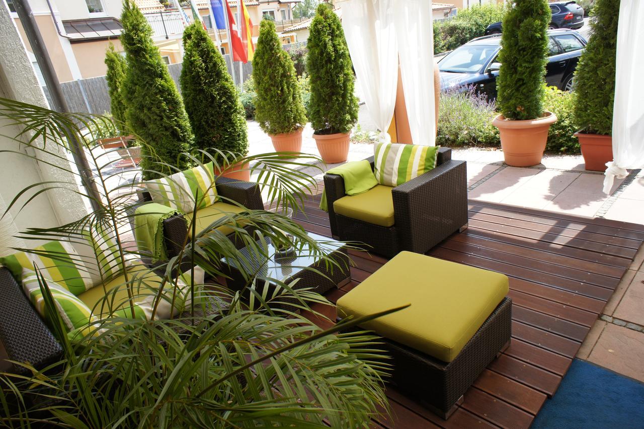 Hotel Am Krone Park Olching Exterior foto